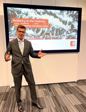 Digital resilience: Speaking at a Gartner conference in London, ING’s Tom-Martijn Roelofs has been spreading the word on the EU’s new Digital Operational Resilience Act (DORA). 